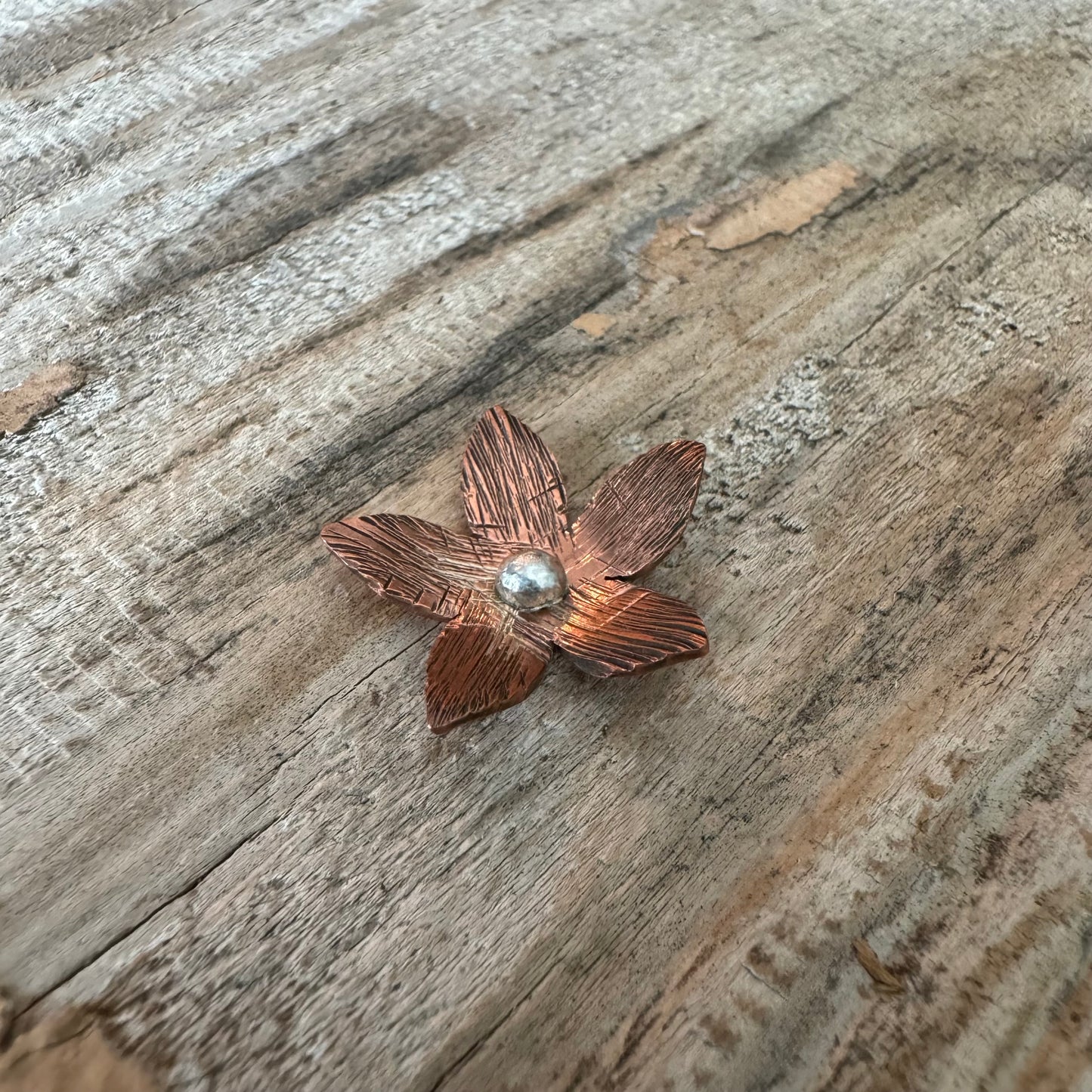 Luella | Customizable Floret Ring – Handmade Floret Design in Mixed Metals