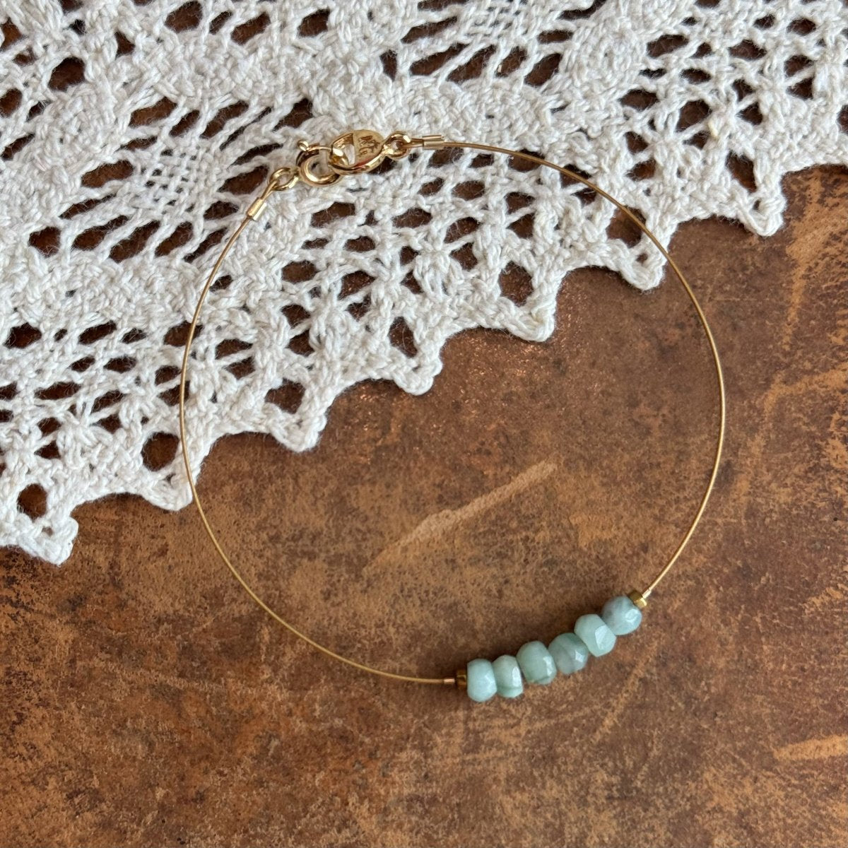 "Paso Robles" Emerald Gemstone Minimalist Bracelet