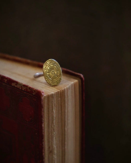 Newport Echo Medallion Ring