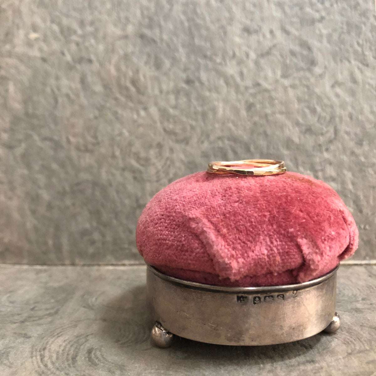 Handmade Interlocking Rings, "Gold Belt" | Narrow-Gauge Designs